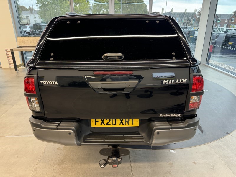 2020 (20) TOYOTA COMMERCIAL HILUX Invincible X D/Cab Pick Up 2.4 D-4D 3575896