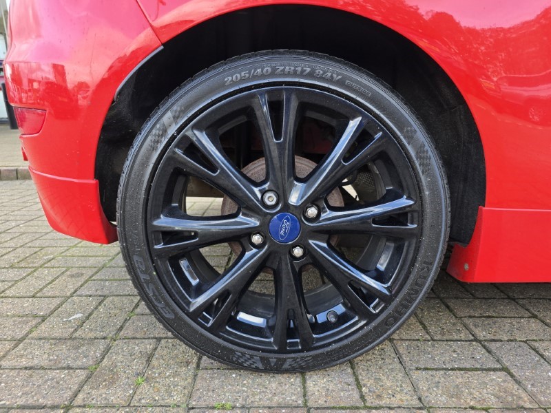 2015 (65) FORD FIESTA 1.0 EcoBoost 140 Zetec S Red 3dr 3618453
