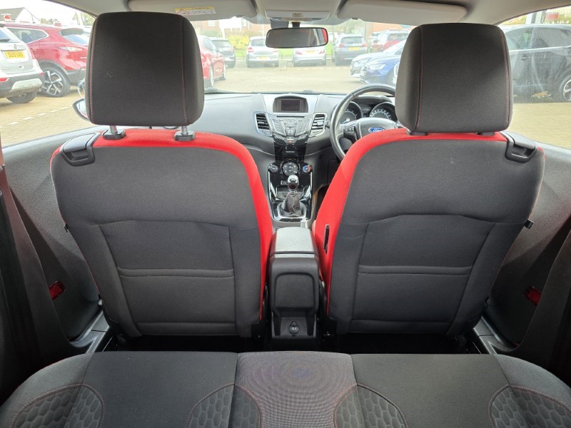 2015 (65) FORD FIESTA 1.0 EcoBoost 140 Zetec S Red 3dr 3618472