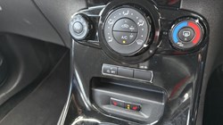 2015 (65) FORD FIESTA 1.0 EcoBoost 140 Zetec S Red 3dr 3618484