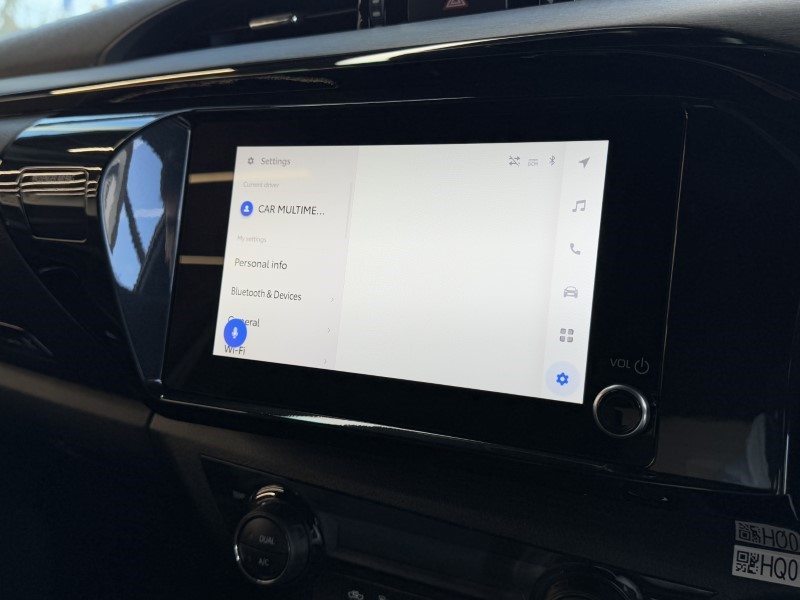 2025 (74) TOYOTA COMMERCIAL HILUX Invincible X D/Cab Pick Up 2.8 Hybrid 48V Auto 3856659