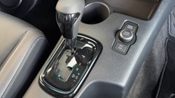 2025 (74) TOYOTA COMMERCIAL HILUX Invincible X D/Cab Pick Up 2.8 Hybrid 48V Auto 3856652