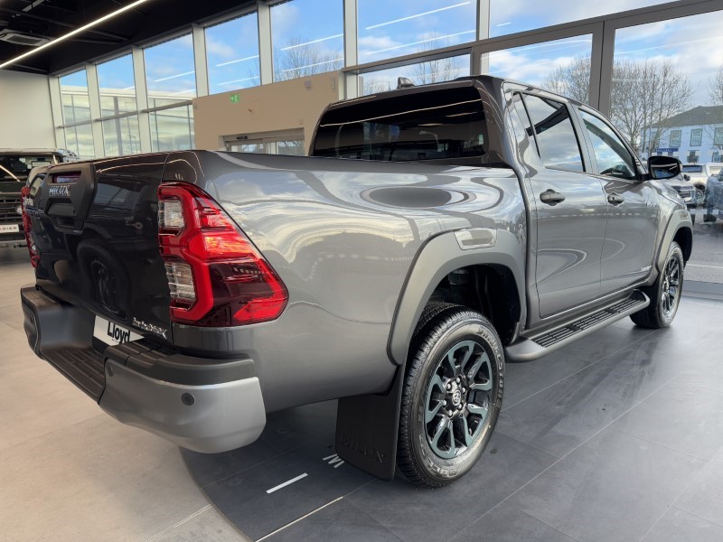 2025 (74) TOYOTA COMMERCIAL HILUX Invincible X D/Cab Pick Up 2.8 Hybrid 48V Auto 3856618
