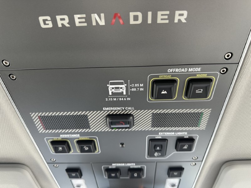 2025 (74) INEOS Commercials GRENADIER 3.0 TD Utility Auto [5 Seat] 4641016