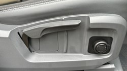 2022 (72) LAND ROVER DEFENDER 3.0 D300 X-Dynamic S 110 5dr Auto 4627303