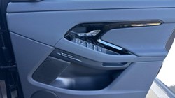 2024 (74) LAND ROVER RANGE ROVER EVOQUE 2.0 D200 Dynamic SE 5dr Auto 4583723