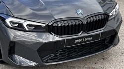 BMW 3 SERIES 330e M Sport 4dr Step Auto [Pro Pack] 2999916