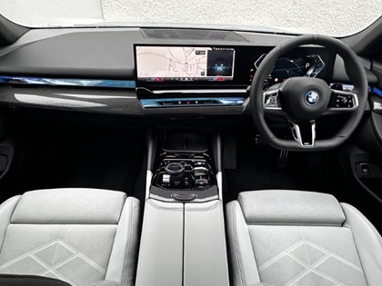  BMW 5 SERIES 530e M Sport 4dr Auto