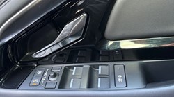 2022 (72) LAND ROVER RANGE ROVER EVOQUE 2.0 D200 Autobiography 5dr Auto 4587301