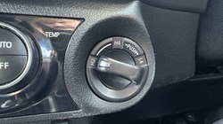 2022 (22) TOYOTA COMMERCIAL HILUX Invincible D/Cab Pick Up 2.8 D-4D 4531908