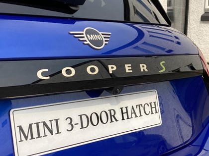  MINI COOPER 160kW SE Exclusive [Level 3] 54kWh 3dr Auto