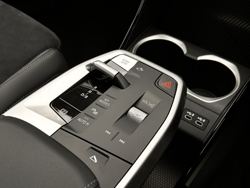  BMW iX1 230kW xDrive30 M Sport 65kWh 5dr Auto 3280286