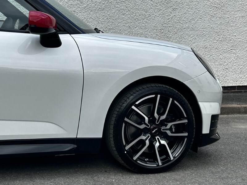  MINI COOPER 135kW E Sport [Level 2] 41kWh 3dr Auto 3286308