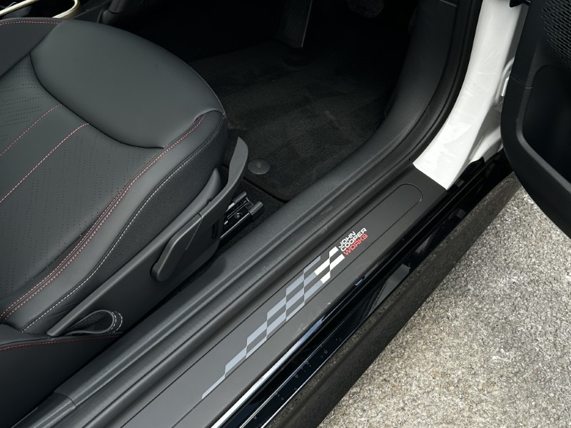  MINI COOPER 135kW E Sport [Level 2] 41kWh 3dr Auto 3286293