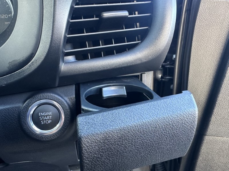 2025 (75) TOYOTA COMMERCIAL HILUX Active Extra Cab Pick Up 2.8 D-4D 4576179