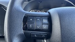 2025 (75) TOYOTA COMMERCIAL HILUX Active Extra Cab Pick Up 2.8 D-4D 4576181