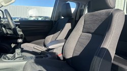 2025 (75) TOYOTA COMMERCIAL HILUX Active Extra Cab Pick Up 2.8 D-4D 4576487