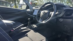 2025 (75) TOYOTA COMMERCIAL HILUX Active Extra Cab Pick Up 2.8 D-4D 4576485