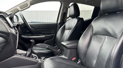 2021 (21) MITSUBISHI COMMERCIAL L200 Double Cab DI-D 150 Barbarian 4WD 4623535