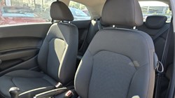 2018 (18) AUDI A1 1.0 TFSI SE 3dr 4583677