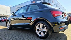 2018 (18) AUDI A1 1.0 TFSI SE 3dr 4583668