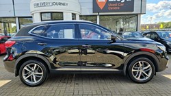 2021 (71) MG MOTOR UK HS 1.5 T-GDI Exclusive 5dr 4593622