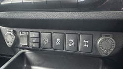 2020 (70) TOYOTA COMMERCIAL HILUX Invincible X D/Cab Pick Up 2.8 D-4D Auto 4671103