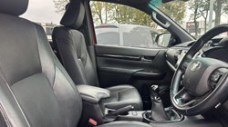 2020 (70) TOYOTA COMMERCIAL HILUX Invincible X D/Cab Pick Up 2.8 D-4D Auto 4671095