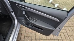 2022 (22) SEAT IBIZA 1.0 TSI 95 Xcellence Lux 5dr 4610189