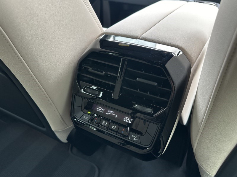  BMW iX 240kW xDrive40 M Sport 76.6kWh 5dr Auto 3437228