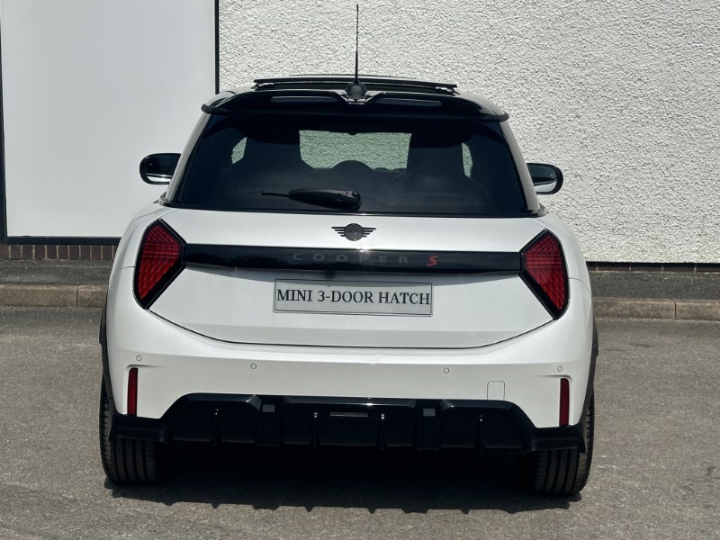  MINI COOPER 2.0 S Sport [Level 2] 5dr Auto 3376399