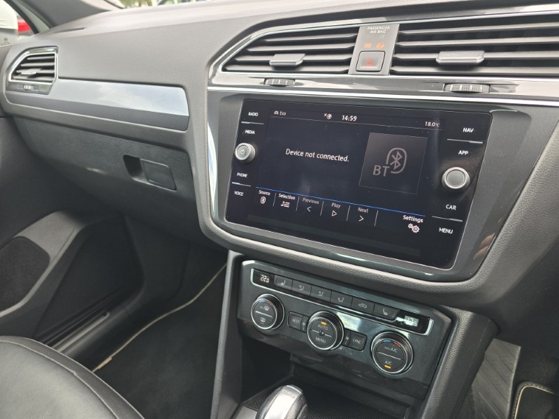 2018 (68) VOLKSWAGEN TIGUAN 2.0 TDi 150 4Motion R-Line 5dr DSG 4954524