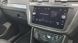 2018 (68) VOLKSWAGEN TIGUAN 2.0 TDi 150 4Motion R-Line 5dr DSG 4954524