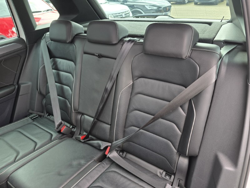 2018 (68) VOLKSWAGEN TIGUAN 2.0 TDi 150 4Motion R-Line 5dr DSG 4954510