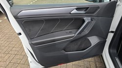 2018 (68) VOLKSWAGEN TIGUAN 2.0 TDi 150 4Motion R-Line 5dr DSG 4954511
