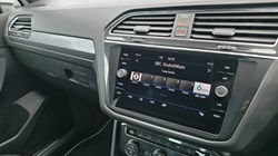 2018 (68) VOLKSWAGEN TIGUAN 2.0 TDi 150 4Motion R-Line 5dr DSG 4954523