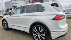 2018 (68) VOLKSWAGEN TIGUAN 2.0 TDi 150 4Motion R-Line 5dr DSG 4954496