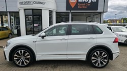 2018 (68) VOLKSWAGEN TIGUAN 2.0 TDi 150 4Motion R-Line 5dr DSG 4954498