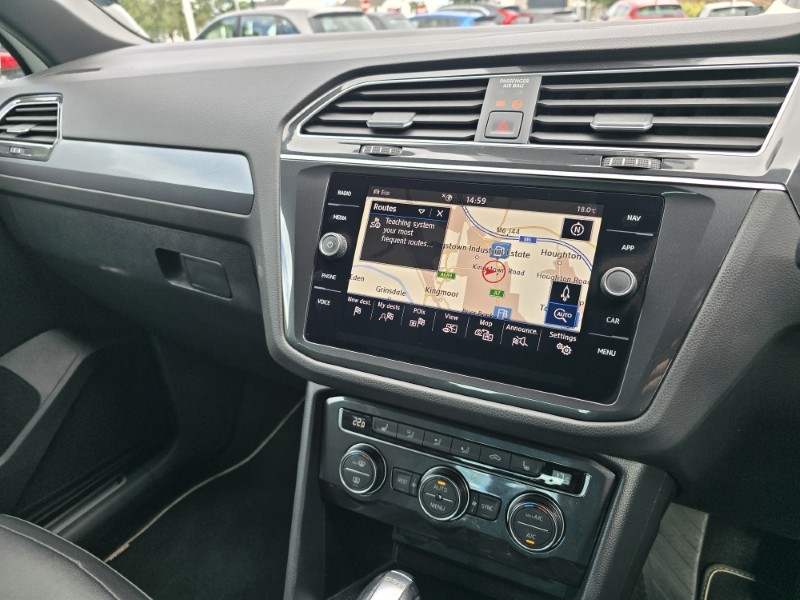 2018 (68) VOLKSWAGEN TIGUAN 2.0 TDi 150 4Motion R-Line 5dr DSG 4954527