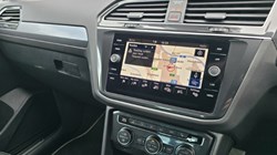 2018 (68) VOLKSWAGEN TIGUAN 2.0 TDi 150 4Motion R-Line 5dr DSG 4954527