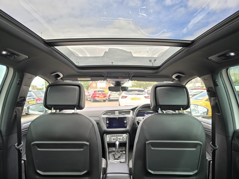 2018 (68) VOLKSWAGEN TIGUAN 2.0 TDi 150 4Motion R-Line 5dr DSG 4954503