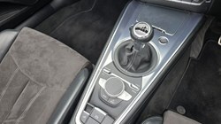 2016 (16) AUDI TT 2.0 TDI Ultra S Line 2dr 4673013