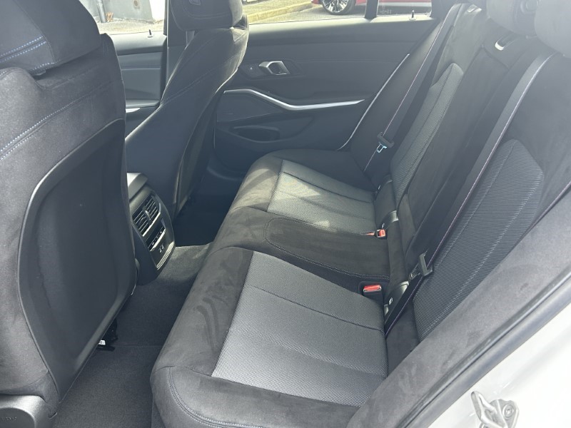  BMW 3 SERIES 320i M Sport 5dr Step Auto [Pro Pack] 3382821