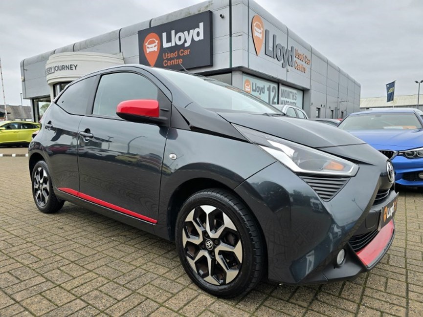2019 (69) TOYOTA AYGO 1.0 VVT-i X-Trend 5dr