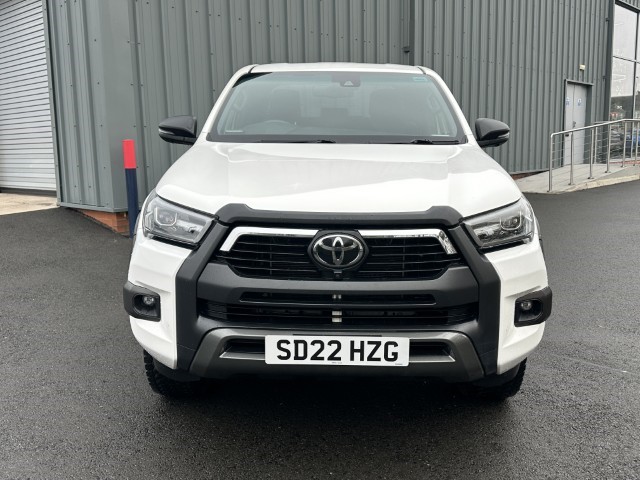 2022 (22) TOYOTA COMMERCIAL HILUX Invincible X D/Cab Pick Up 2.8 D-4D Auto 4724681