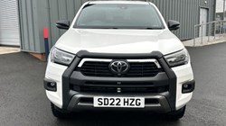 2022 (22) TOYOTA COMMERCIAL HILUX Invincible X D/Cab Pick Up 2.8 D-4D Auto 4724681