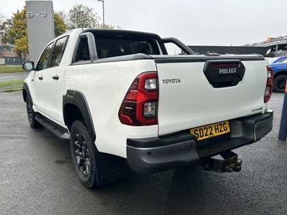 2022 (22) TOYOTA COMMERCIAL HILUX Invincible X D/Cab Pick Up 2.8 D-4D Auto