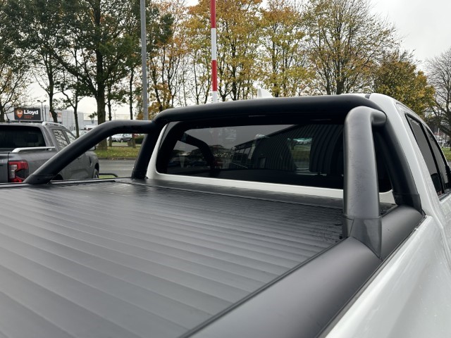 2022 (22) TOYOTA COMMERCIAL HILUX Invincible X D/Cab Pick Up 2.8 D-4D Auto 4724689