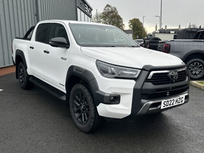 2022 (22) TOYOTA COMMERCIAL HILUX Invincible X D/Cab Pick Up 2.8 D-4D Auto
