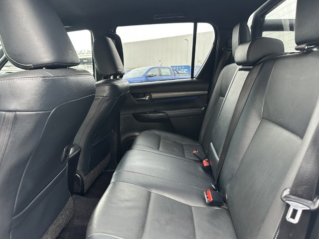 2022 (22) TOYOTA COMMERCIAL HILUX Invincible X D/Cab Pick Up 2.8 D-4D Auto 4724691